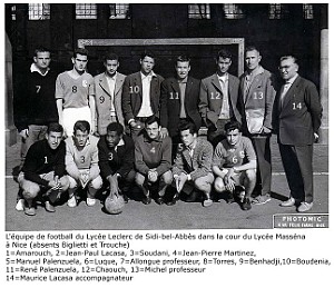 COLLEGE MODERNE LECLERC SIDI BEL ABBES SPORT FOOT 1960 A NICE  (1)